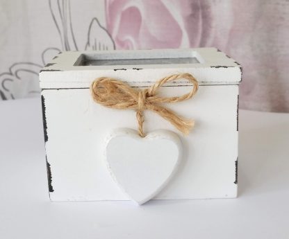 Scatolina portafiammiferi con cuore in stile shabby chic - immagine 3