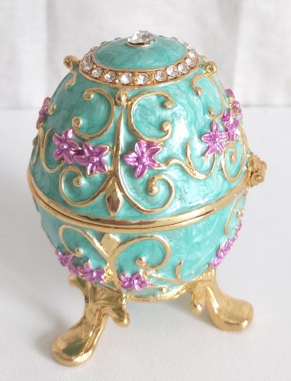Uovo portagioielli azzurro con fiori rosa - immagine 3