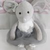 Peluche decorativo topo grigio con gonna in tulle - immagine 3