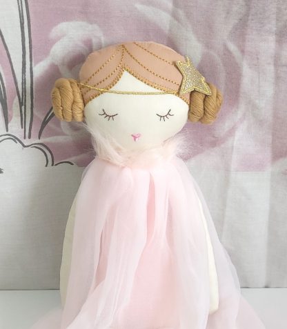 Bambola decorativa retro con vestitino rosa in tulle - immagine 2