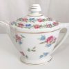 Piccola teiera Limoges bianca con decoro di fiori celesti e rosa - vintage - immagine 4