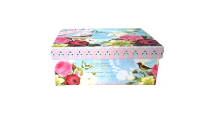 Scatola celeste rose e uccellini