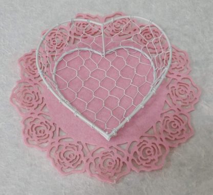 Cestino cuore rete con tappetino rose - immagine 3